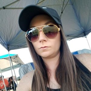 Meet your Posher, Flavilla